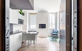 Amazing Flat In Duomo By Easylife